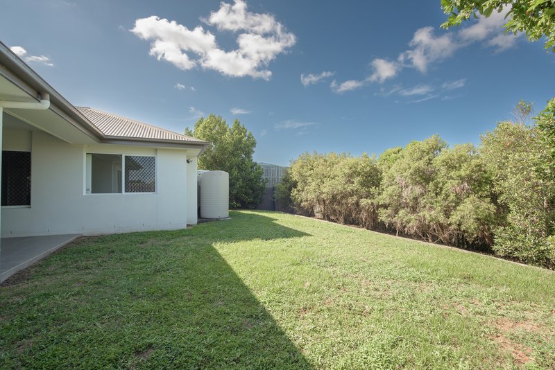 Photo - 2 Blackbraes Court, New Auckland QLD 4680 - Image 19