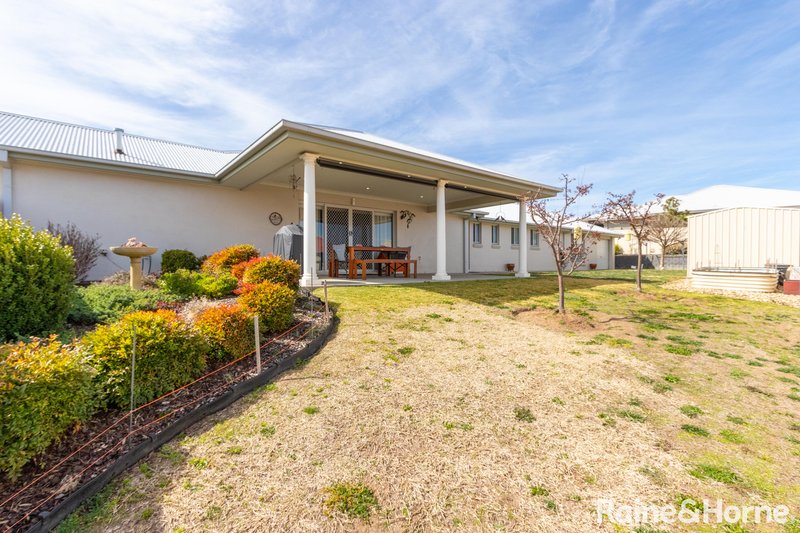 Photo - 2 Blackwood Close, Kelso NSW 2795 - Image 19