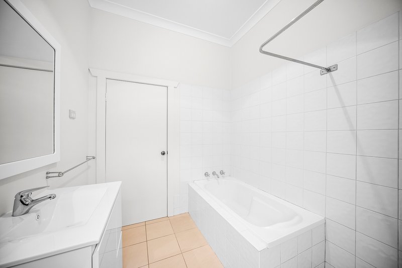 Photo - 2 Blakesley Street, Chatswood NSW 2067 - Image 10