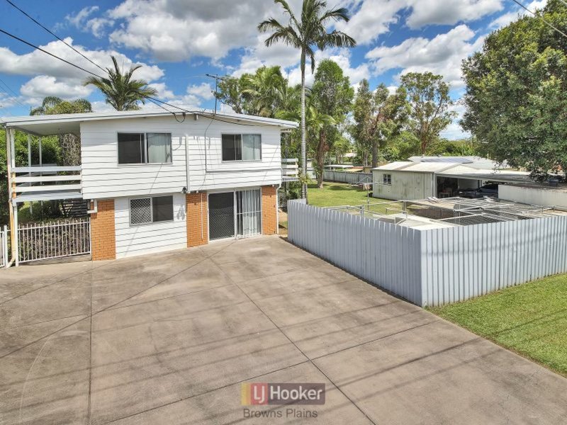 2 Blue Gum Drive, Marsden QLD 4132