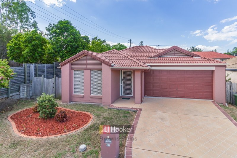 Photo - 2 Blueberry Ash Court, Boronia Heights QLD 4124 - Image 1