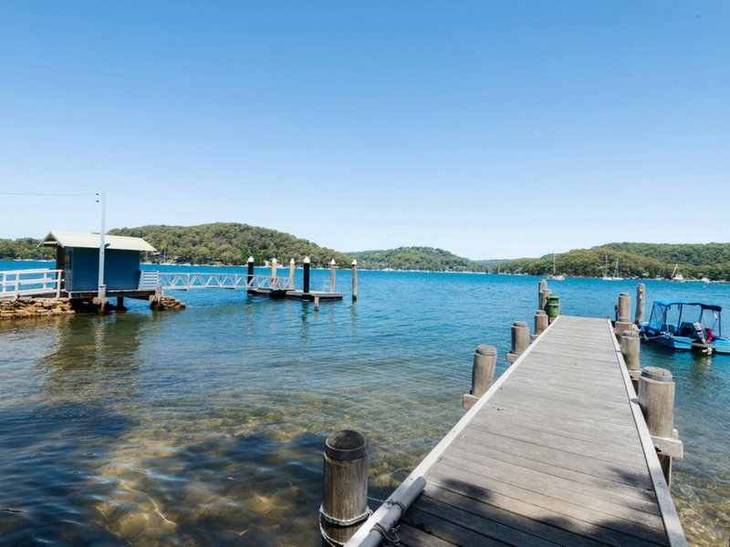 Photo - 2 Bona Crescent, Lovett Bay NSW 2105 - Image 3