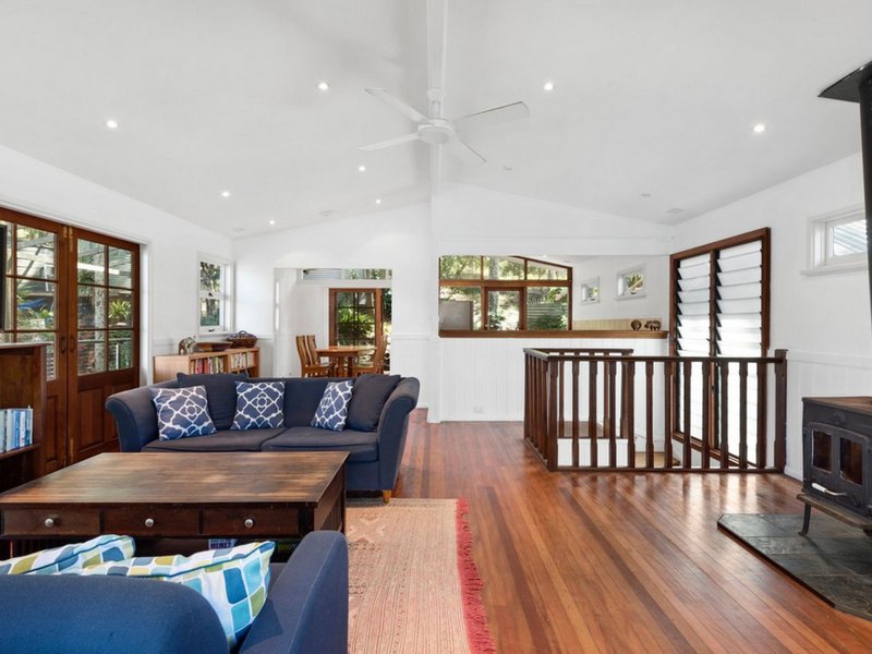 Photo - 2 Bona Crescent, Lovett Bay NSW 2105 - Image 6