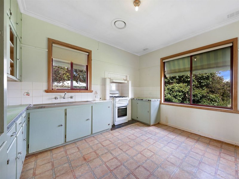 Photo - 2 Bond Court, Wangaratta VIC 3677 - Image 2