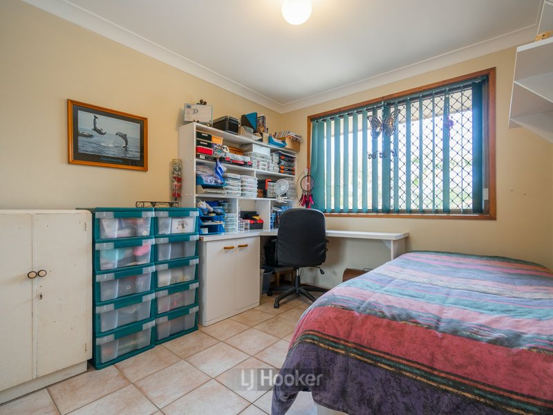 Photo - 2 Bonhill Court, Hillcrest QLD 4118 - Image 7