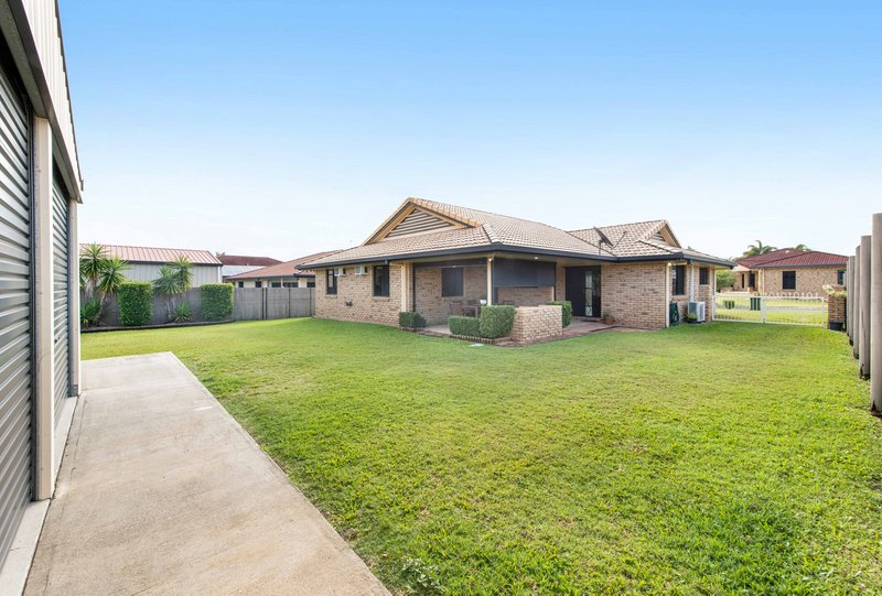 Photo - 2 Bonsai Court, Glenella QLD 4740 - Image 19