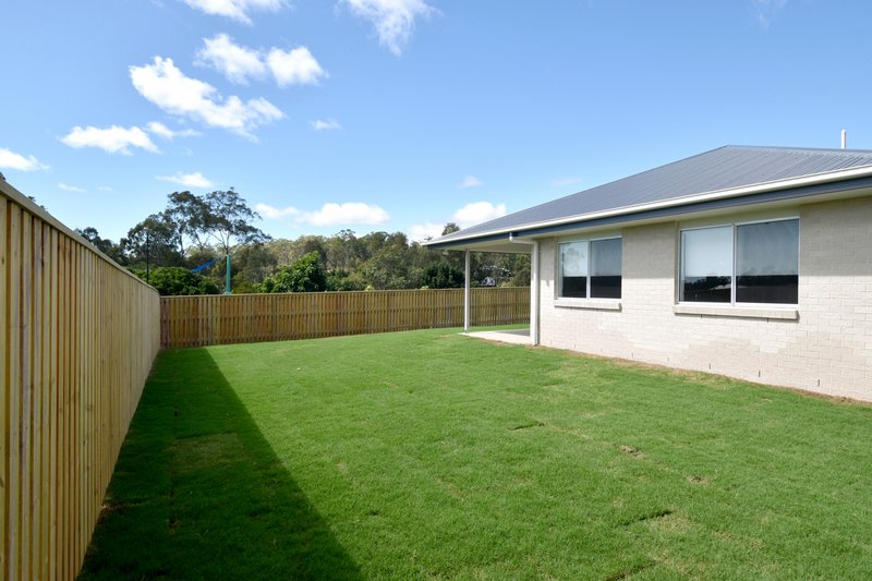 Photo - 2 Boondooma Court, Boyne Island QLD 4680 - Image 20