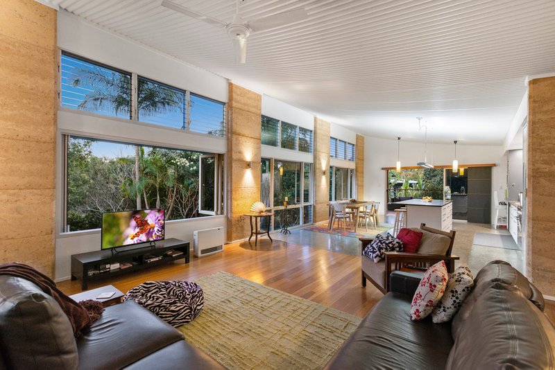 Photo - 2 Booneen Burrow , Currumbin Valley QLD 4223 - Image 19