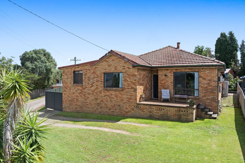 2 Booth Street, East Maitland NSW 2323