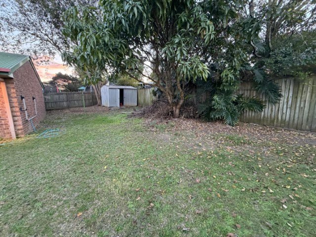 Photo - 2 Bowerbird Close, Doolandella QLD 4077 - Image 15
