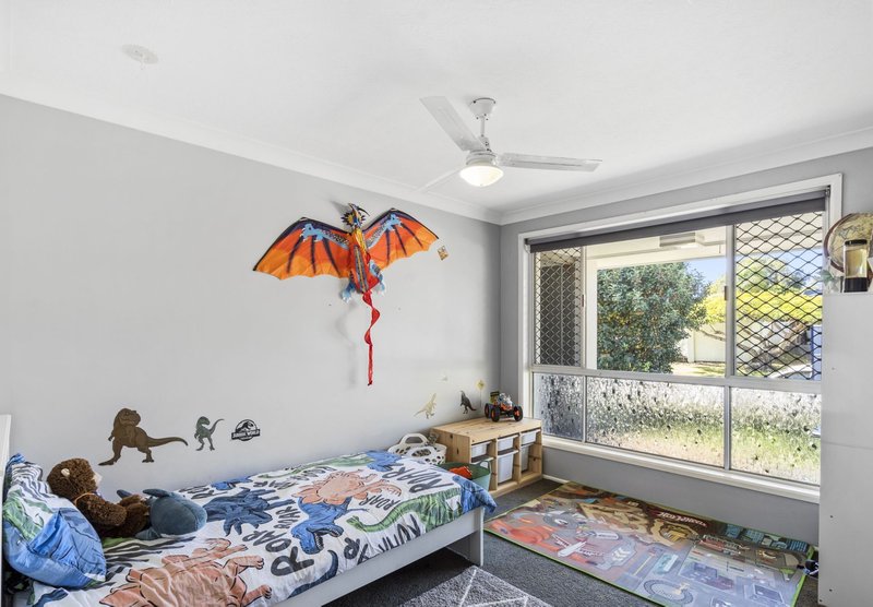 Photo - 2 Boxthorn Street, Ashmore QLD 4214 - Image 7