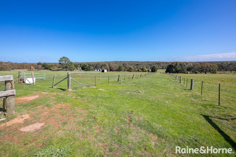 Photo - 2 Braeside Road, Gisborne VIC 3437 - Image 23