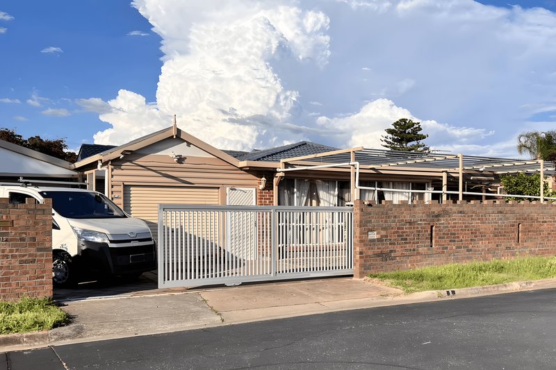 2 Bramble Court, Pooraka SA 5095