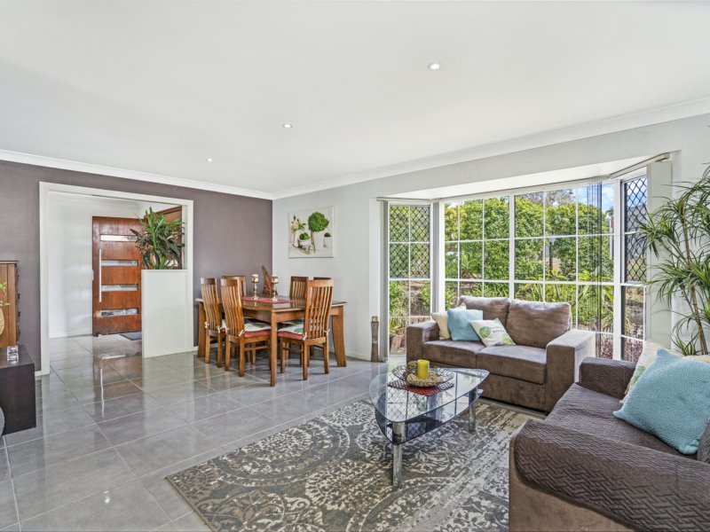 Photo - 2 Branch Cres , Reedy Creek QLD 4227 - Image 3