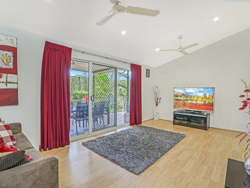 Photo - 2 Branch Cres , Reedy Creek QLD 4227 - Image 9