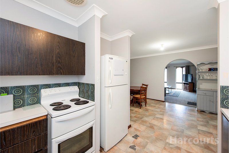 Photo - 2 Breaker Close, Silver Sands WA 6210 - Image 7