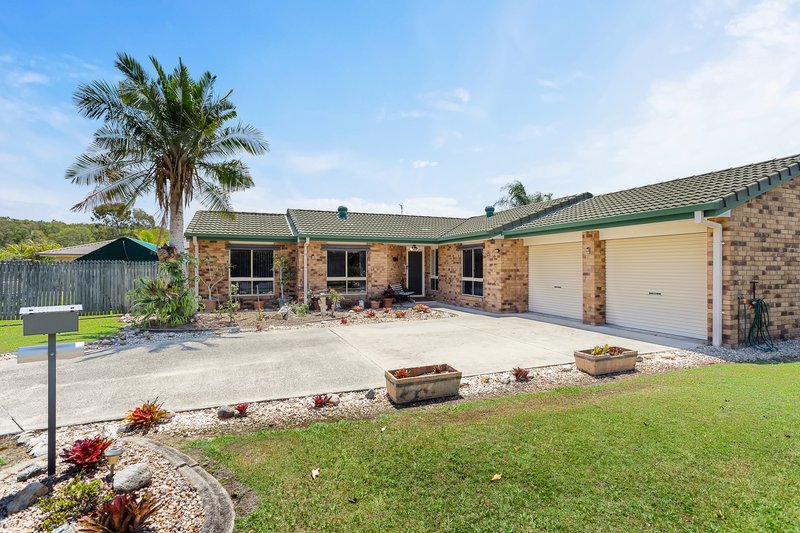 2 Bream Ct , Sandstone Point QLD 4511