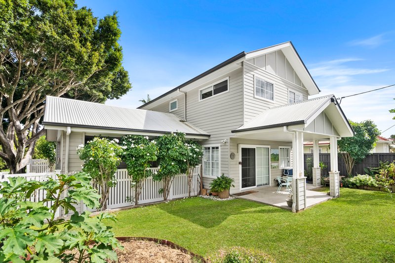 Photo - 2 Brenda Street, Morningside QLD 4170 - Image 1
