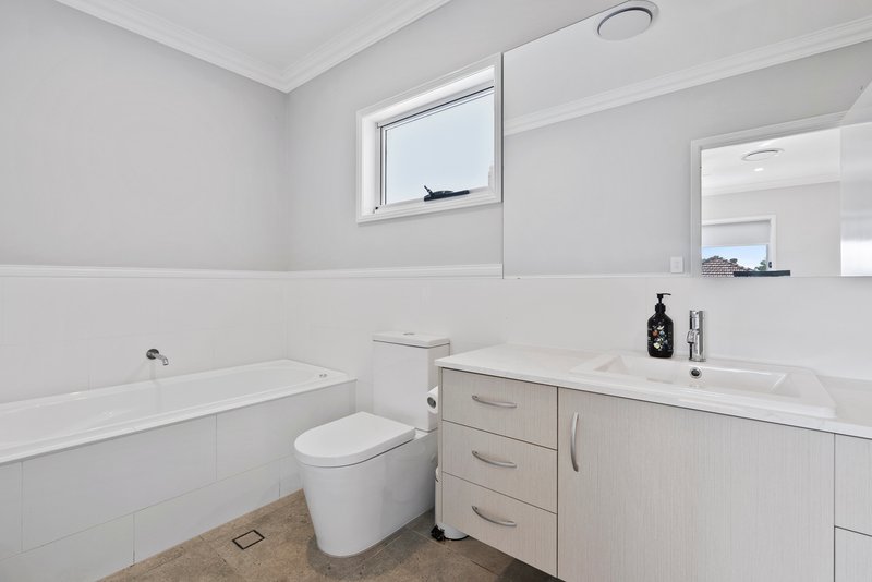 Photo - 2 Brenda Street, Morningside QLD 4170 - Image 15