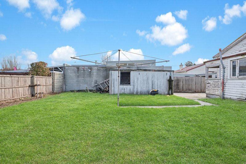 Photo - 2 Brewer Place, Invermay TAS 7248 - Image 16