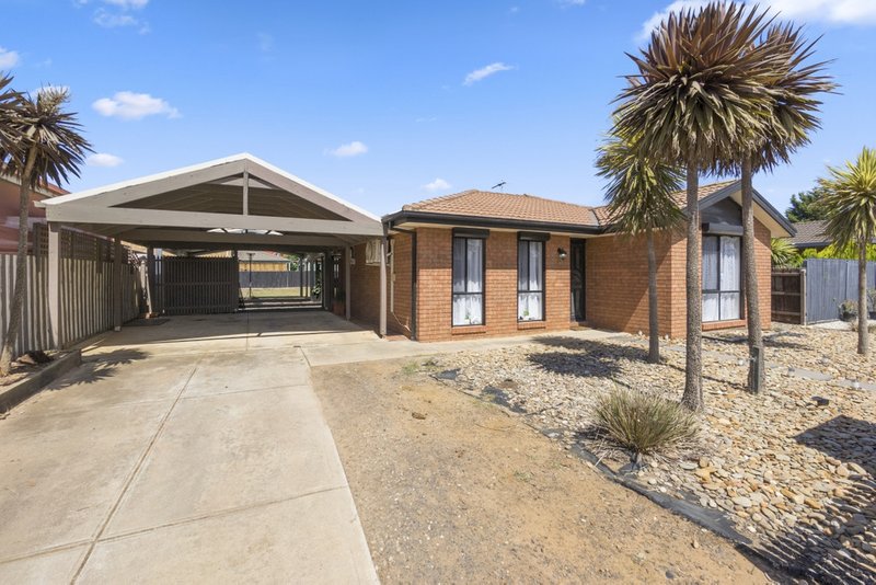 2 Briardale Drive, Werribee VIC 3030