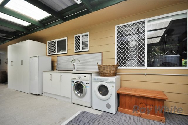 Photo - 2 Bridecroft Court, Deception Bay QLD 4508 - Image 14