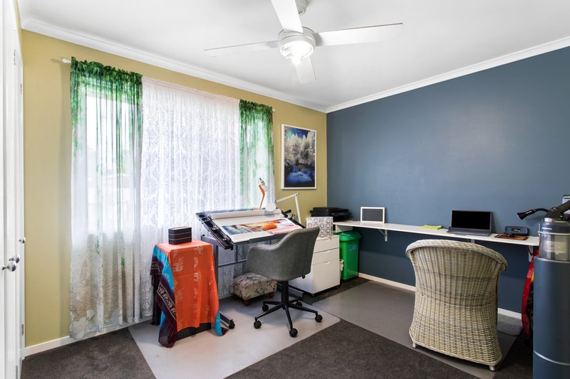 Photo - 2 Bridecroft Court, Deception Bay QLD 4508 - Image 7