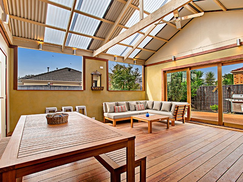 Photo - 2 Brighton Place, Taylors Hill VIC 3037 - Image 14