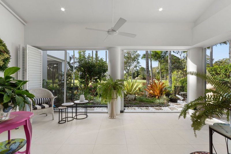 Photo - 2 Bristol Fry/125 Santa Cruz Boulevard, Clear Island Waters QLD 4226 - Image 7