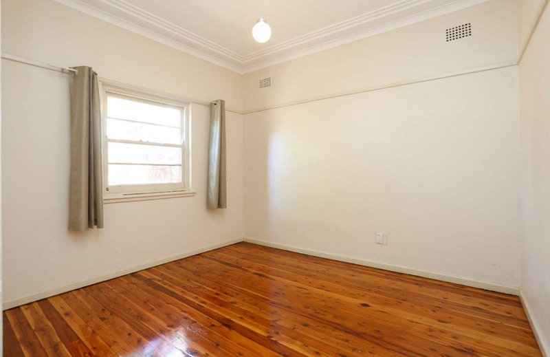 Photo - 2 Bristol Road, Hurstville NSW 2220 - Image 5