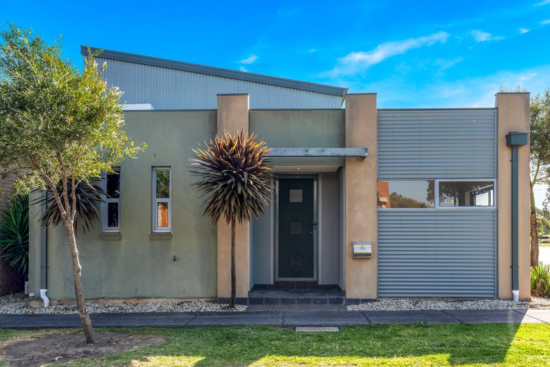 2 Bristow Lane, Craigieburn VIC 3064