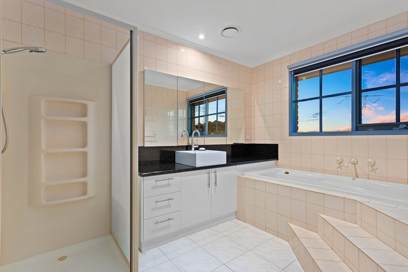 Photo - 2 Bromley Place, Epping VIC 3076 - Image 14