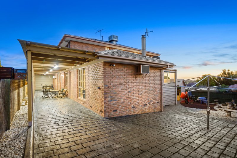 Photo - 2 Bromley Place, Epping VIC 3076 - Image 15