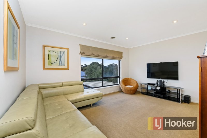 Photo - 2 Brookland Greens Boulevard, Cranbourne VIC 3977 - Image 10