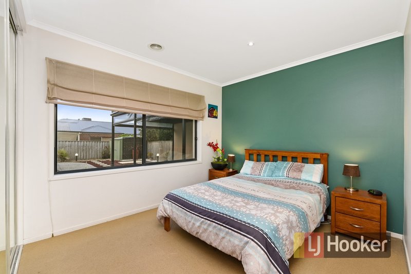 Photo - 2 Brookland Greens Boulevard, Cranbourne VIC 3977 - Image 13