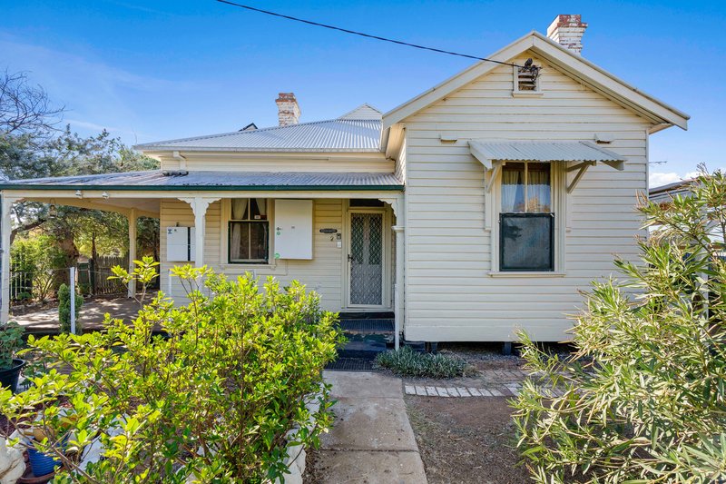 2 Brookong Street, Lockhart NSW 2656