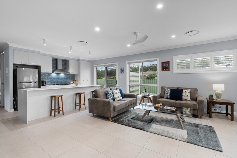 Photo - 2 Brookwater Crescent, Mollymook Beach NSW 2539 - Image 4