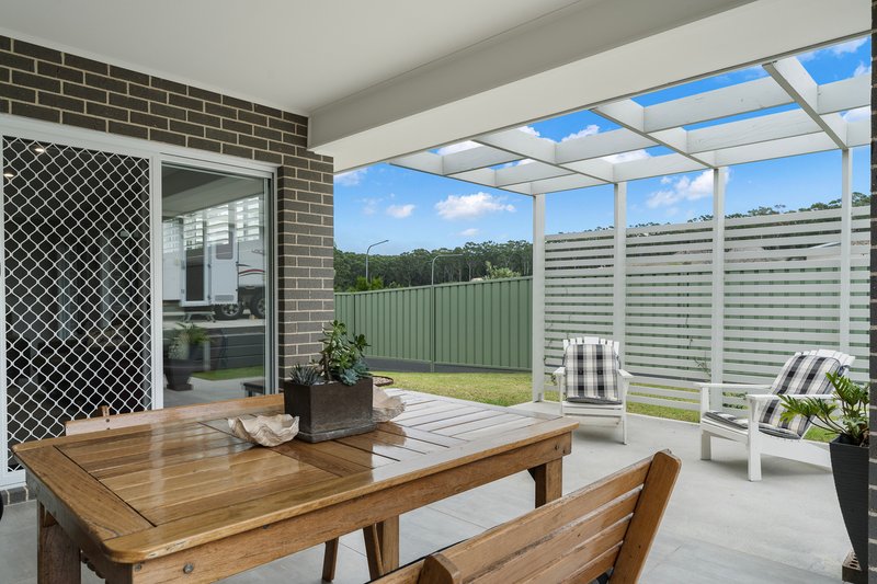 Photo - 2 Brookwater Crescent, Mollymook Beach NSW 2539 - Image 18