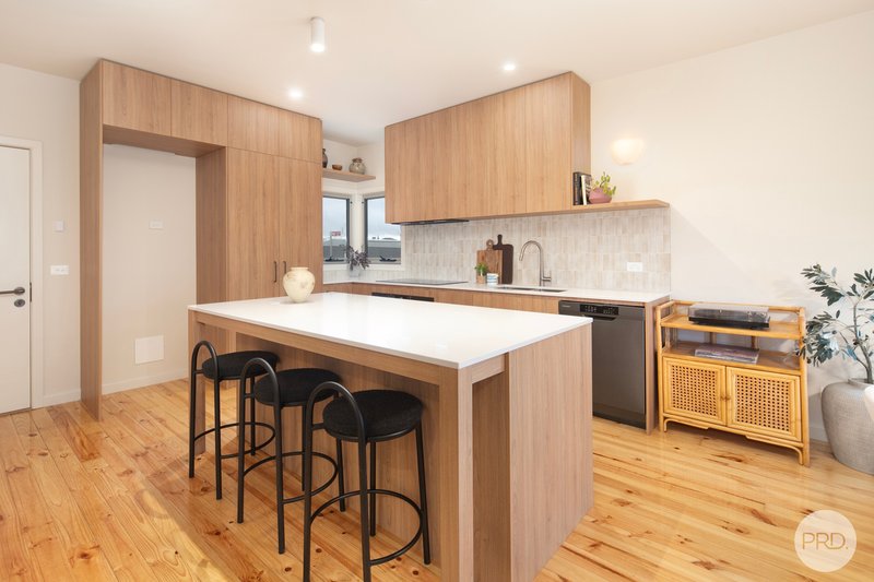 Photo - 2 Broomfield Road, Creswick VIC 3363 - Image 3