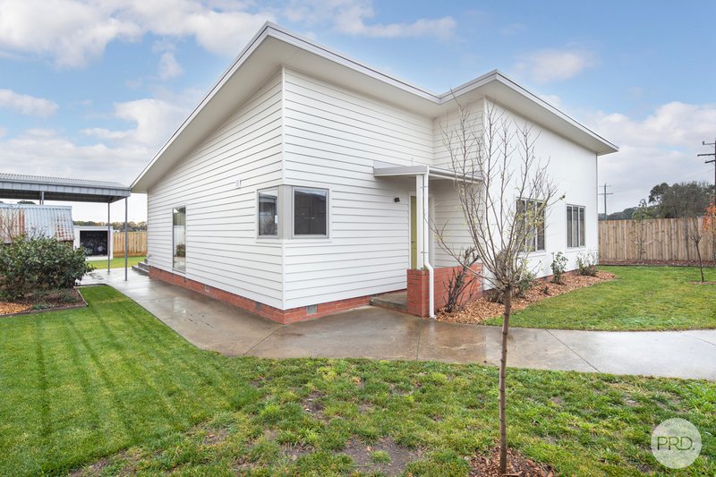Photo - 2 Broomfield Road, Creswick VIC 3363 - Image 17