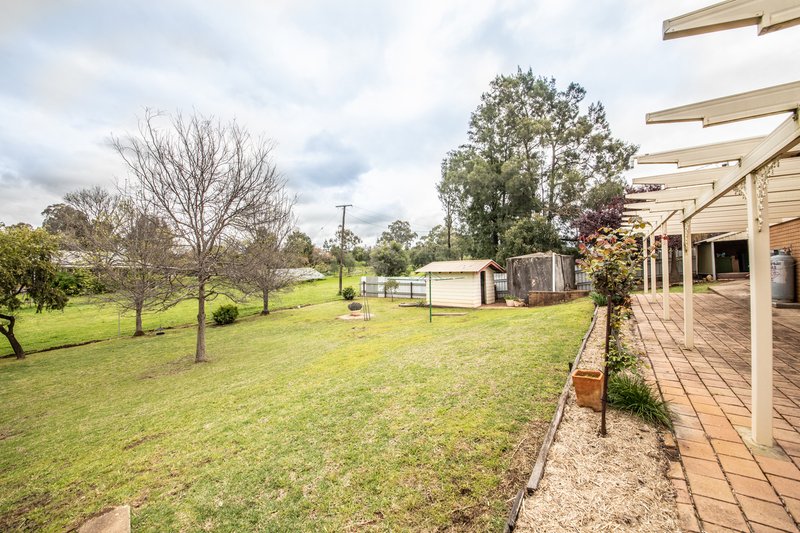 Photo - 2 Bruah Street, Brocklehurst NSW 2830 - Image 12