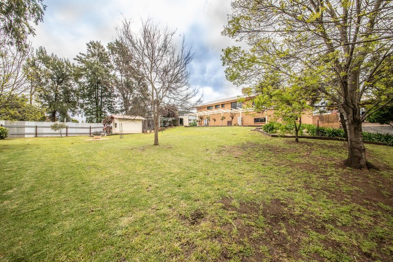 Photo - 2 Bruah Street, Brocklehurst NSW 2830 - Image 14