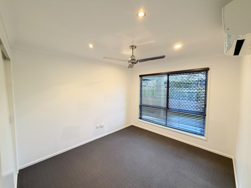 Photo - 2 Bryce Court, Gracemere QLD 4702 - Image 13