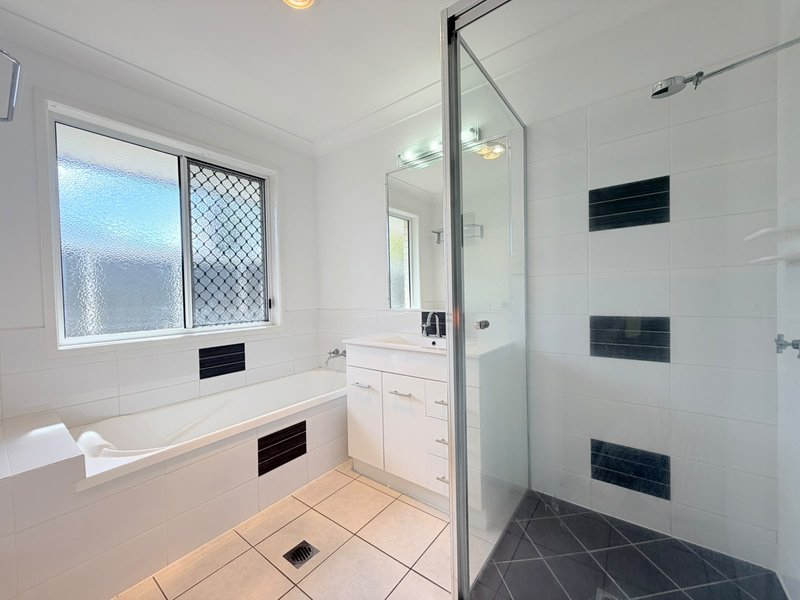 Photo - 2 Bryce Court, Gracemere QLD 4702 - Image 19