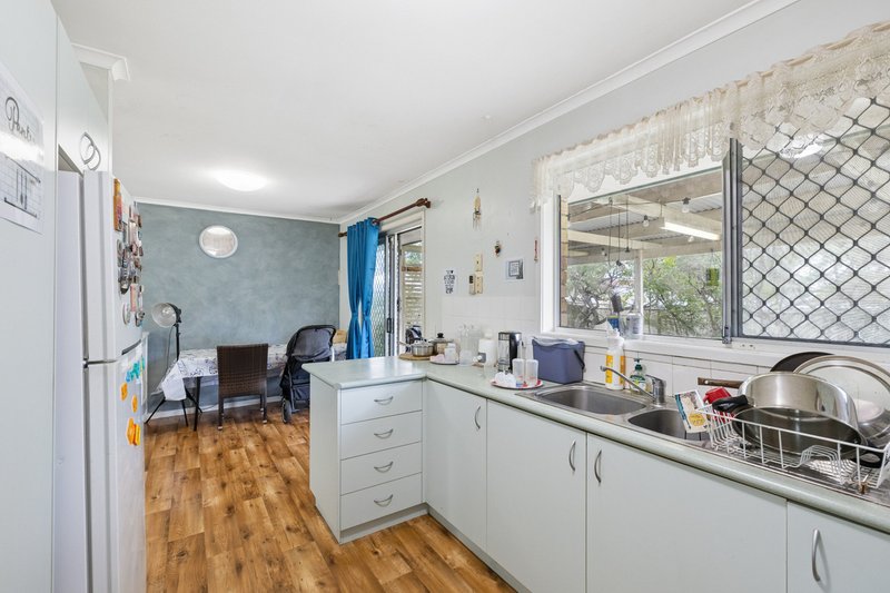 Photo - 2 Bultarra Street, Runcorn QLD 4113 - Image 8
