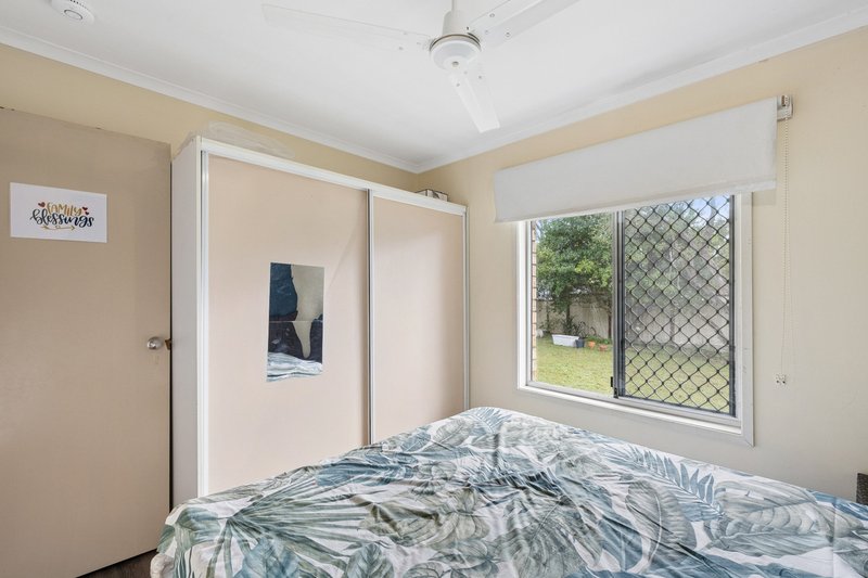 Photo - 2 Bultarra Street, Runcorn QLD 4113 - Image 12