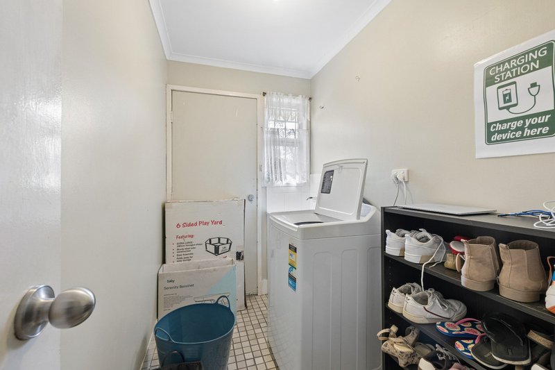 Photo - 2 Bultarra Street, Runcorn QLD 4113 - Image 16