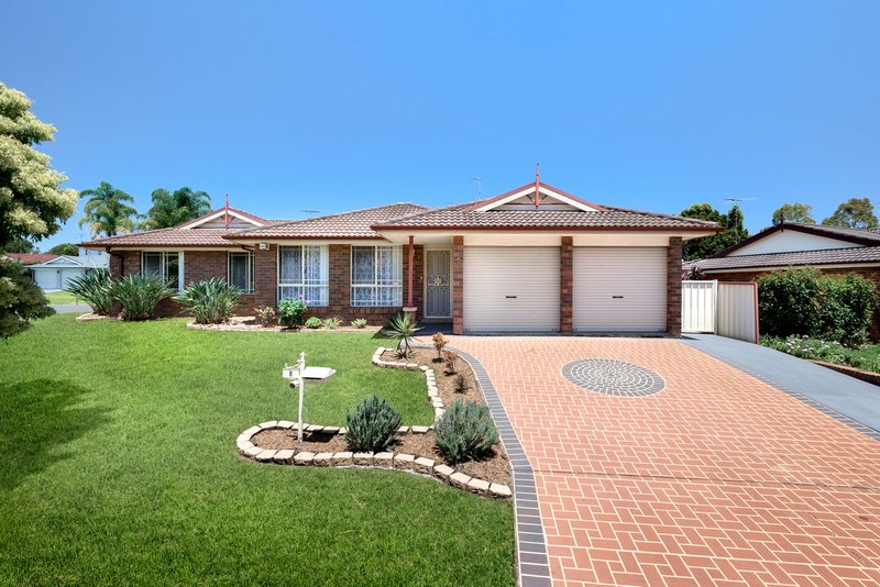 2 Bulu Drive, Glenmore Park NSW 2745