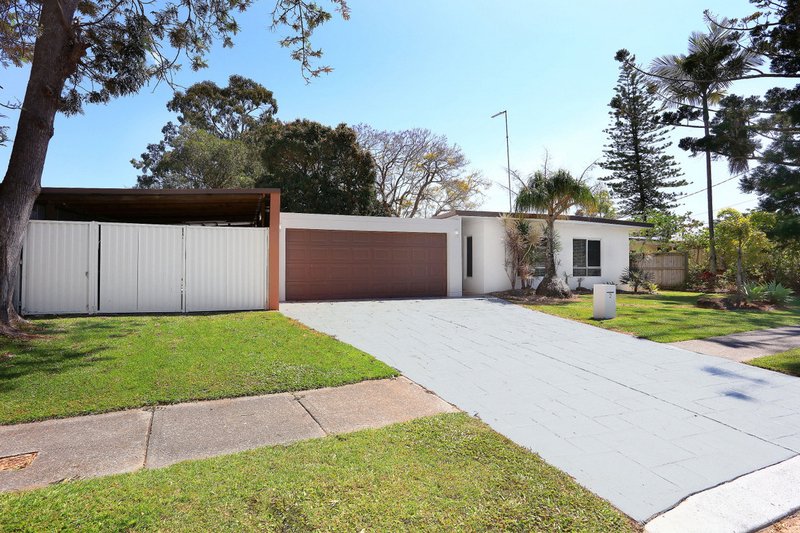 Photo - 2 Bundarra Street, Coombabah QLD 4216 - Image 22