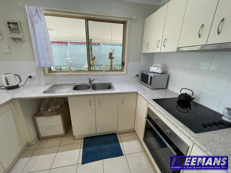 Photo - 2 Bunker Avenue, Nanango QLD 4615 - Image 4